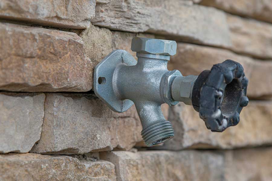 Solve Your Outdoor Faucet Problems