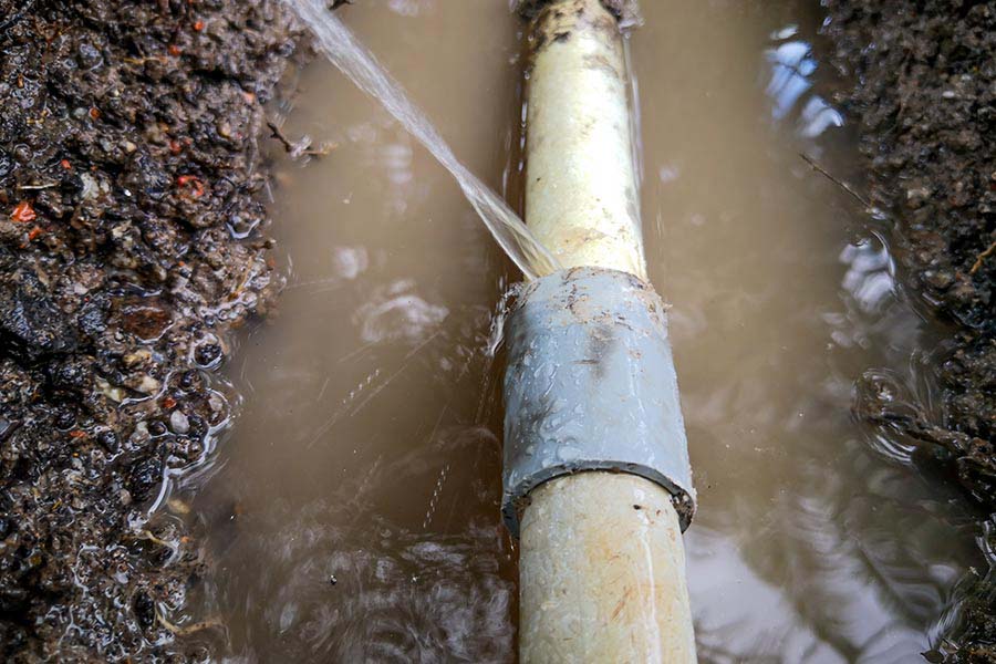 Leaking underground pipe